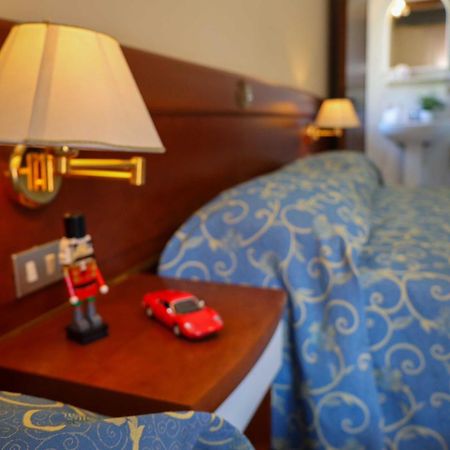 Easy Hotel Meryon Соттомарина Экстерьер фото