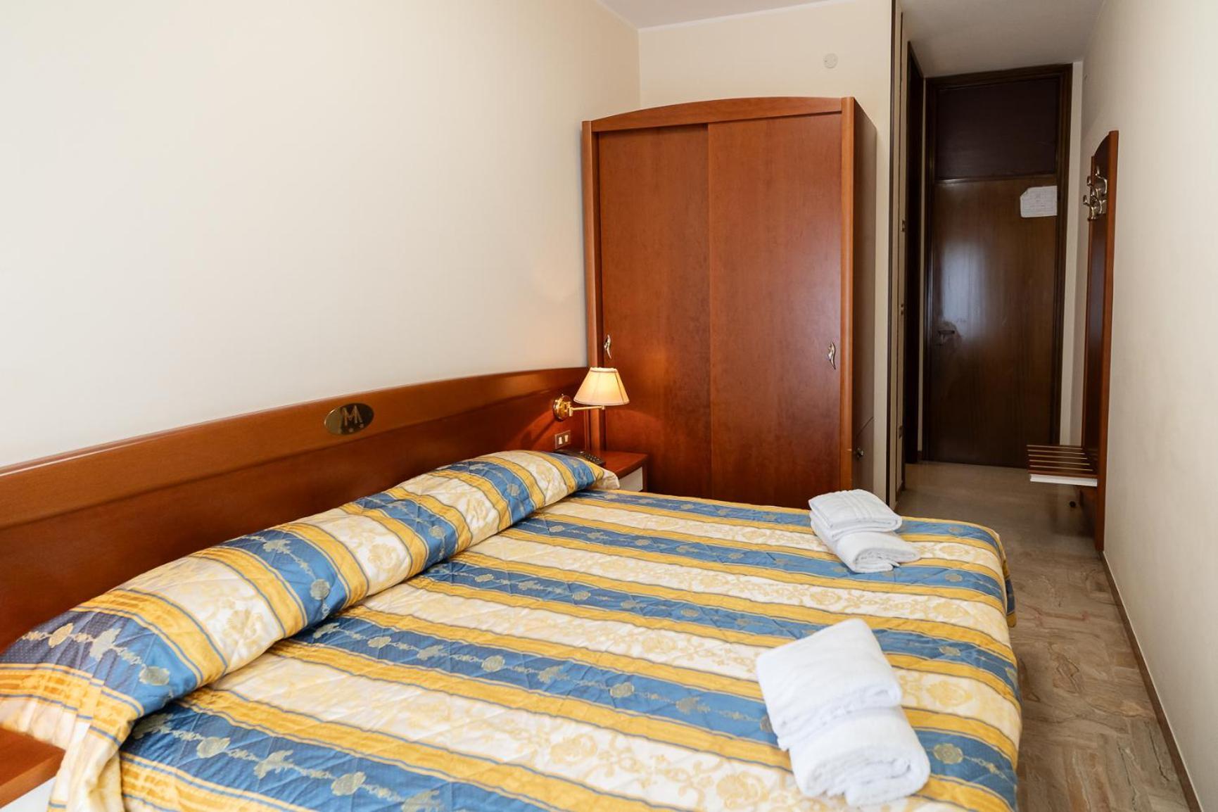 Easy Hotel Meryon Соттомарина Номер фото
